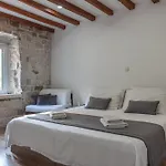 Casa de hóspedes Center 3*