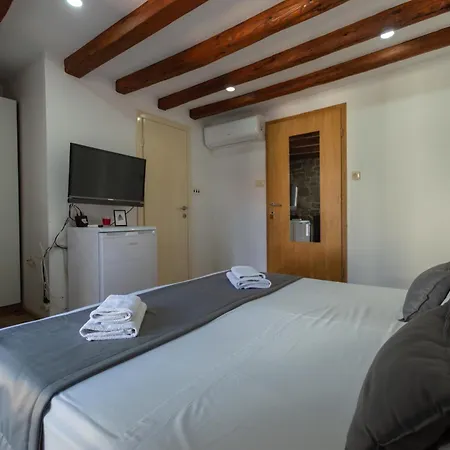 Top Center Guest house 3*