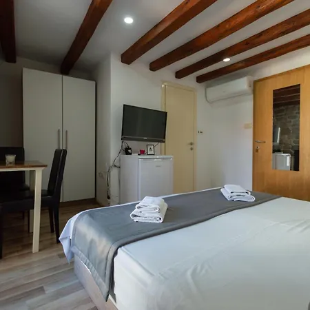 Top Center Guest house 3*