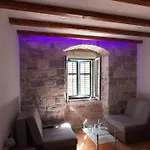 Pensión Center 3*