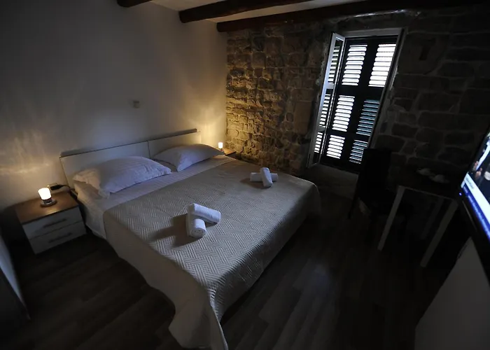 ゲストハウス トップ センター