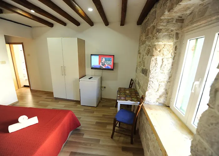 トップ センター 3*